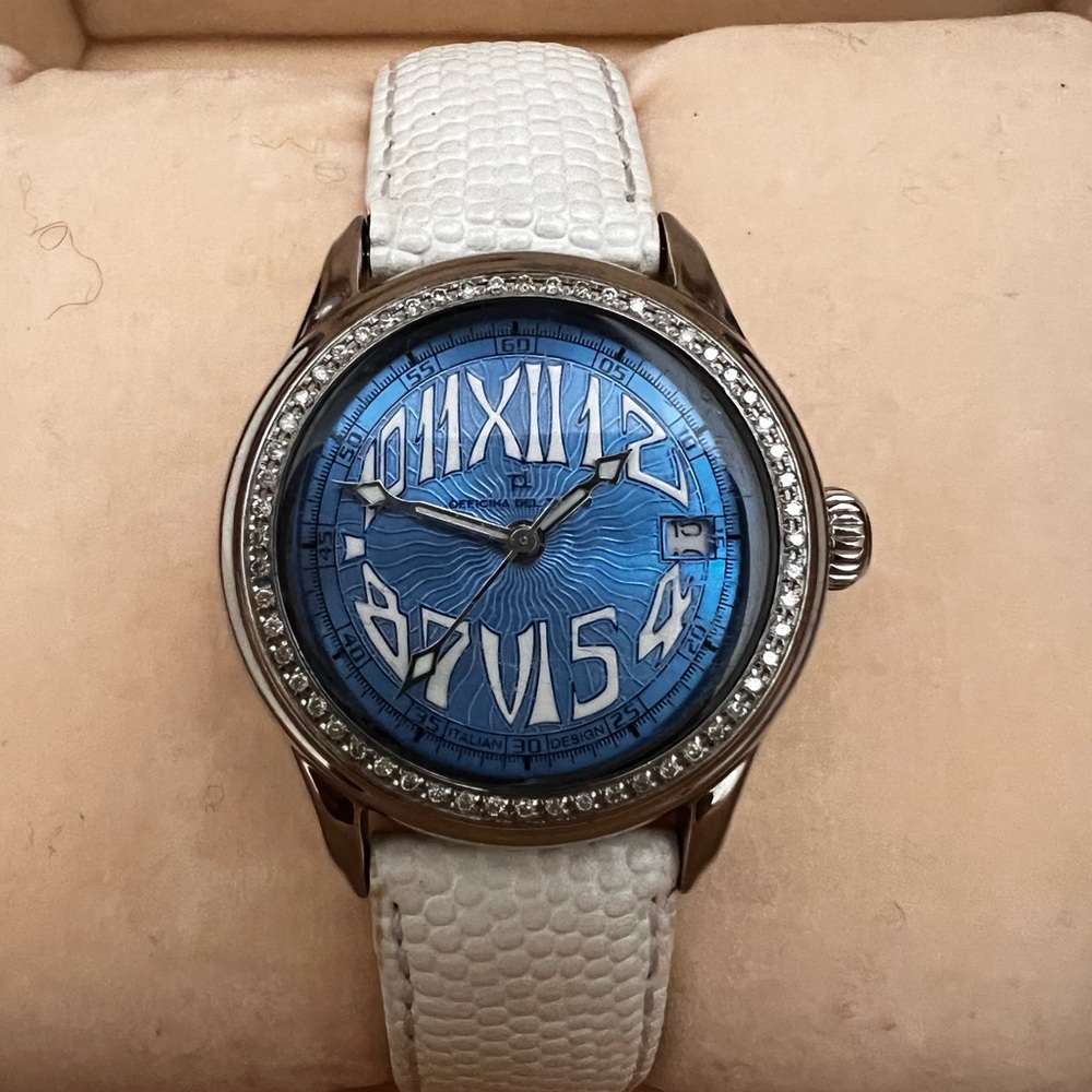 Women’s Diamond Bezel Watch
